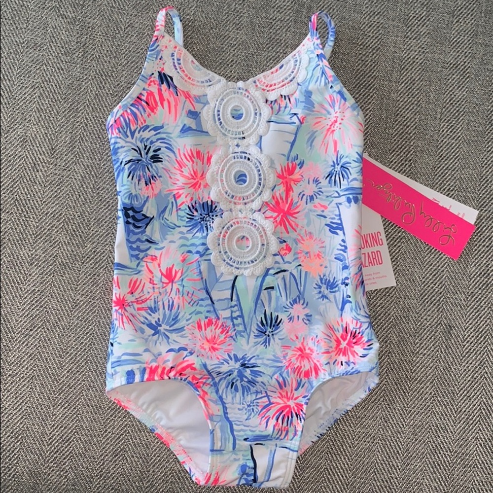 NEW Lilly Pulitzer one piece swimsuit size 2